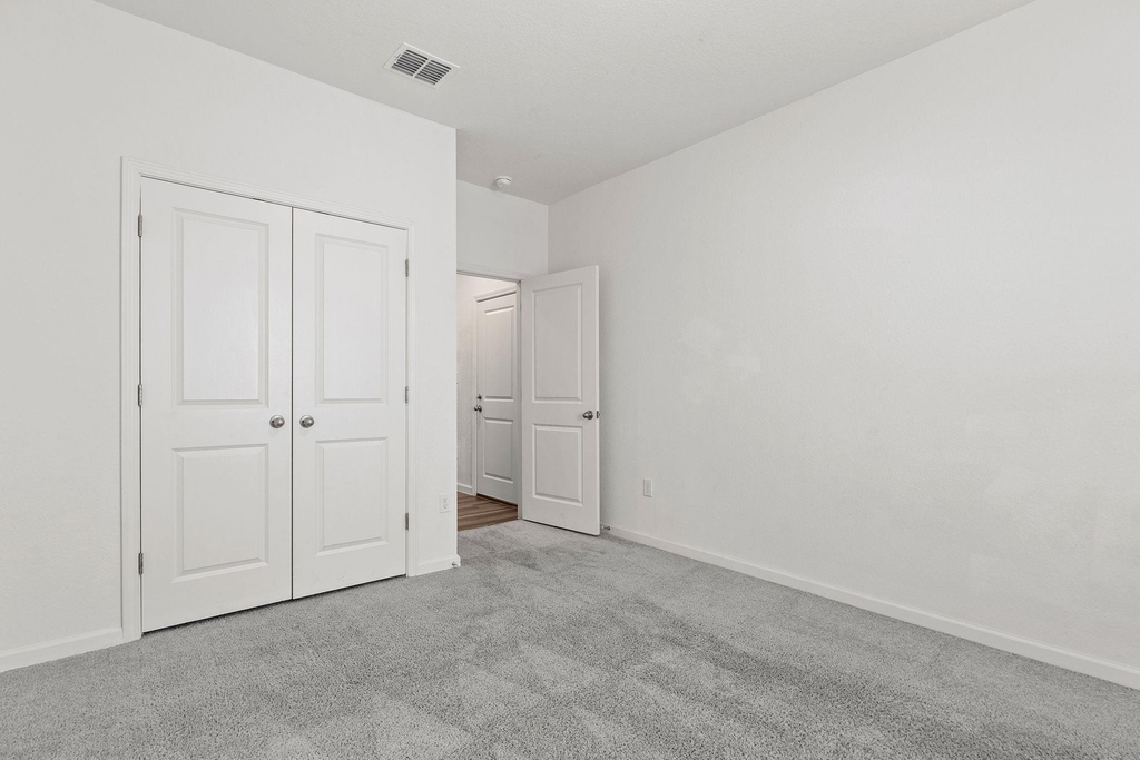 409 Line Of Fire Way - Photo 10