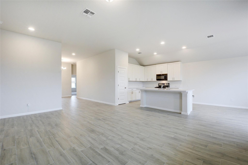 134 Edgewater Trl - Photo 6