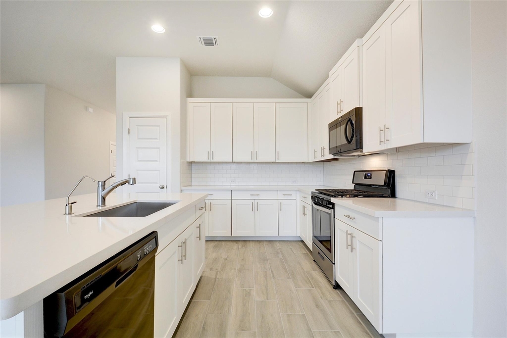 134 Edgewater Trl - Photo 12