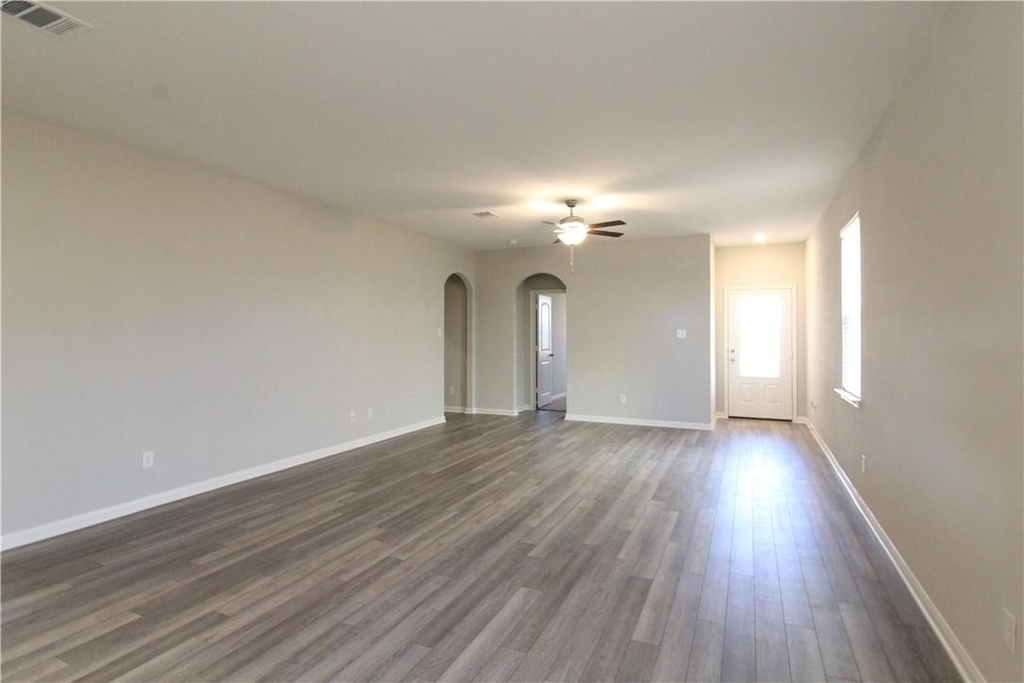 509 Washington Dr - Photo 1