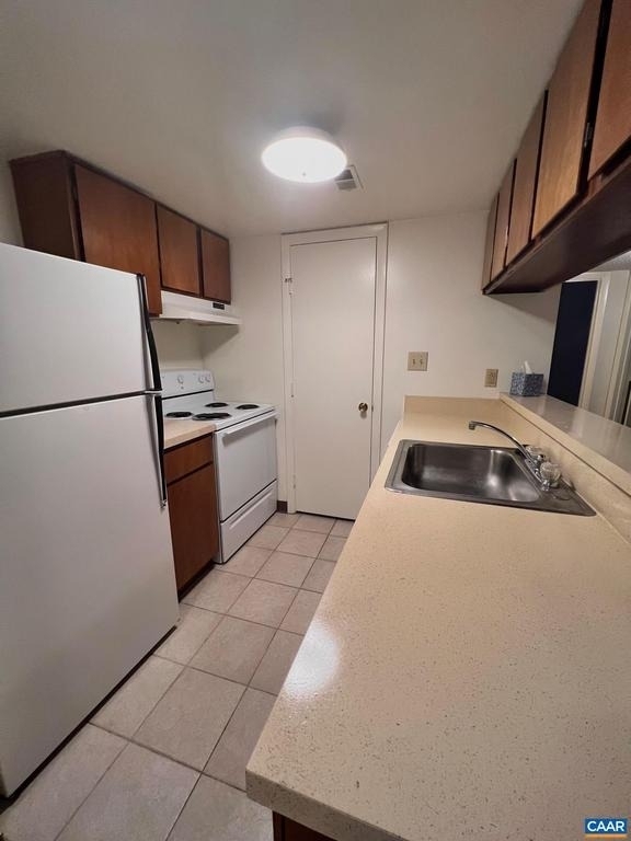 1220 Smith St - Photo 4