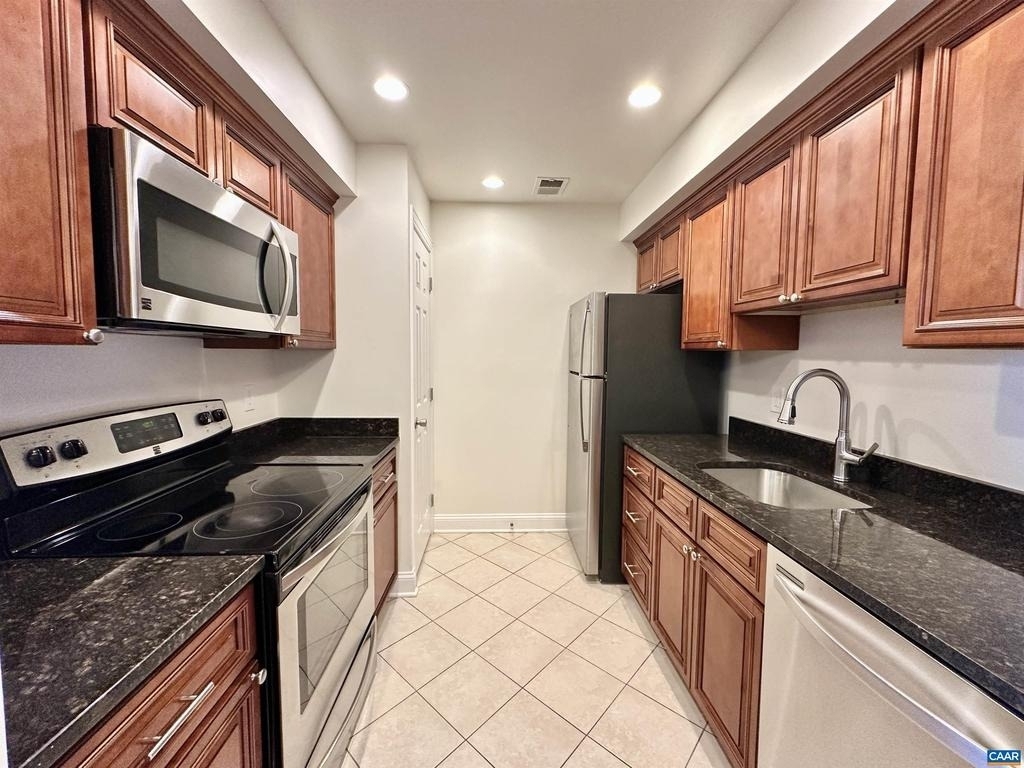 110 Turtle Creek Rd - Photo 0