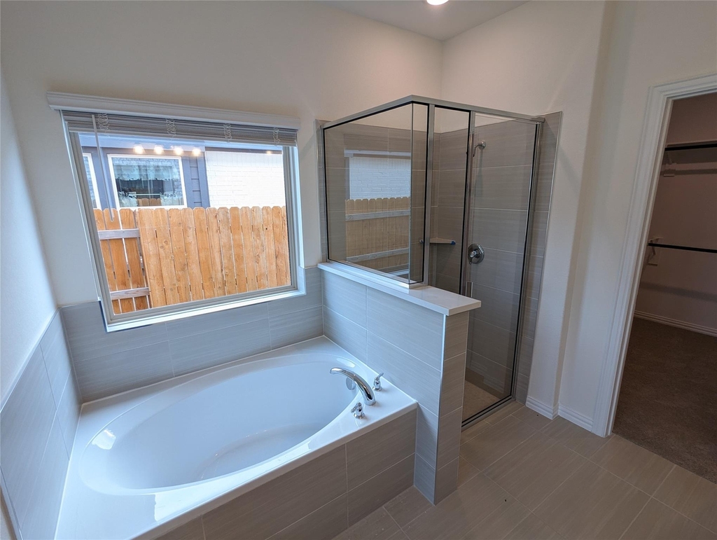 612 Silent Creek Cv - Photo 21