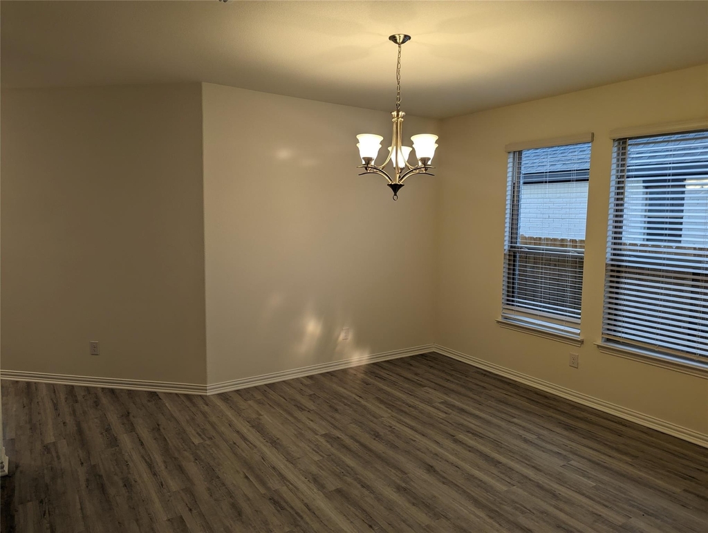 612 Silent Creek Cv - Photo 14