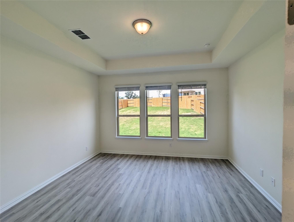 612 Silent Creek Cv - Photo 4