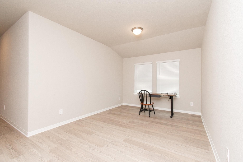 17108 Lomond Way - Photo 7
