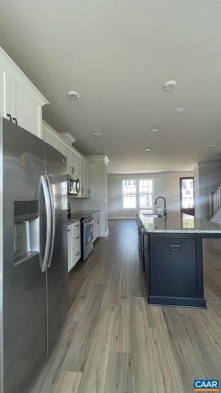 4006 Varick St - Photo 6