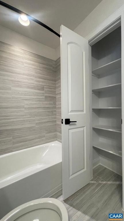 4006 Varick St - Photo 16