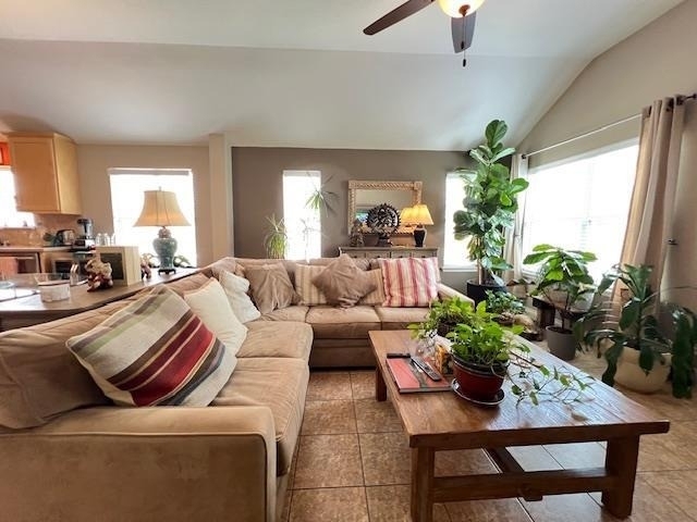 10717 Casitas Dr - Photo 9