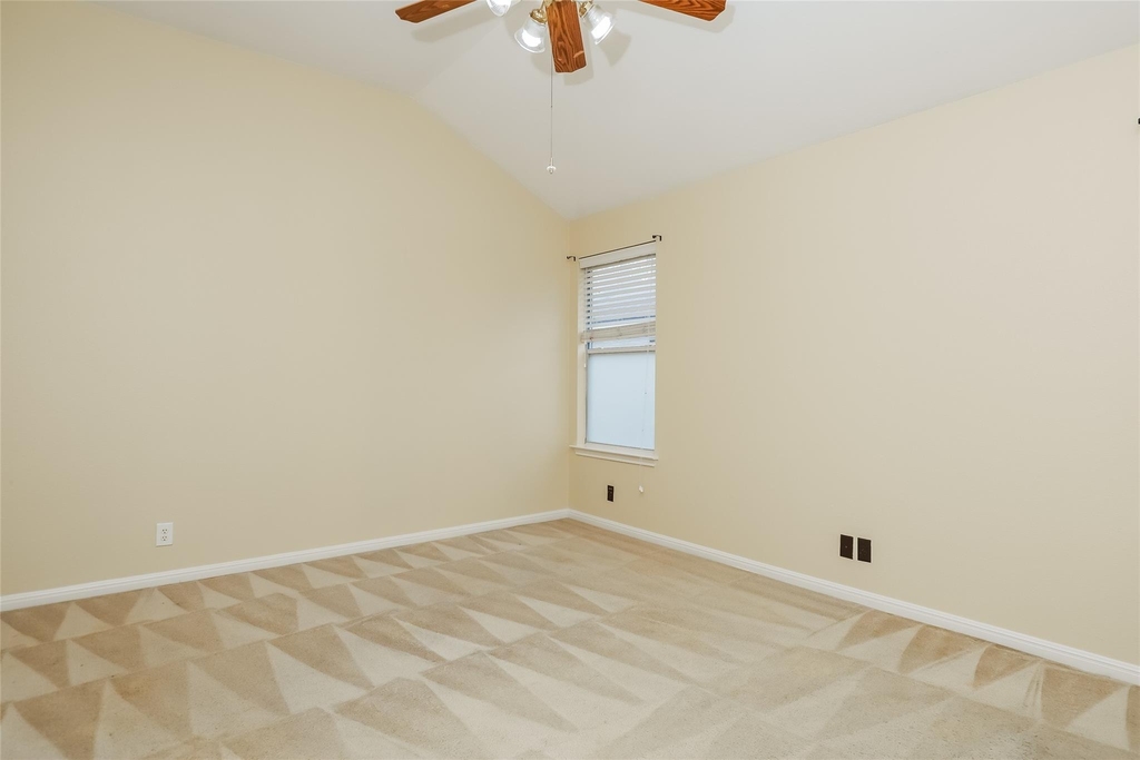 1561 Kenneys Way - Photo 13