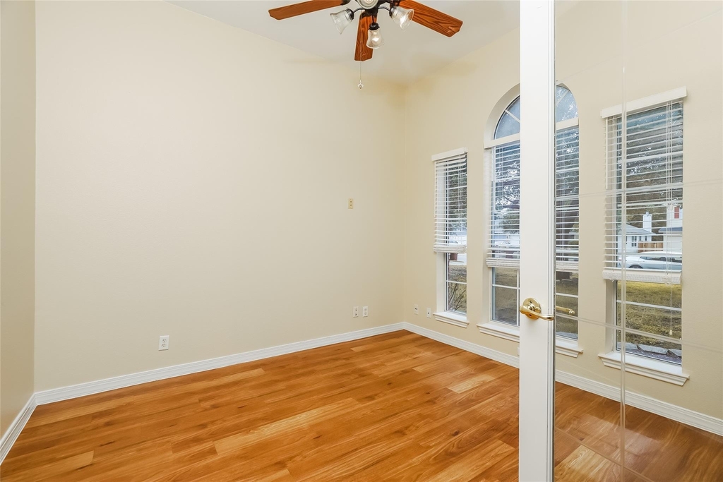 1561 Kenneys Way - Photo 12