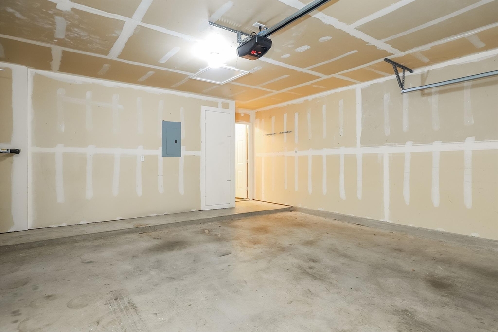 1561 Kenneys Way - Photo 27
