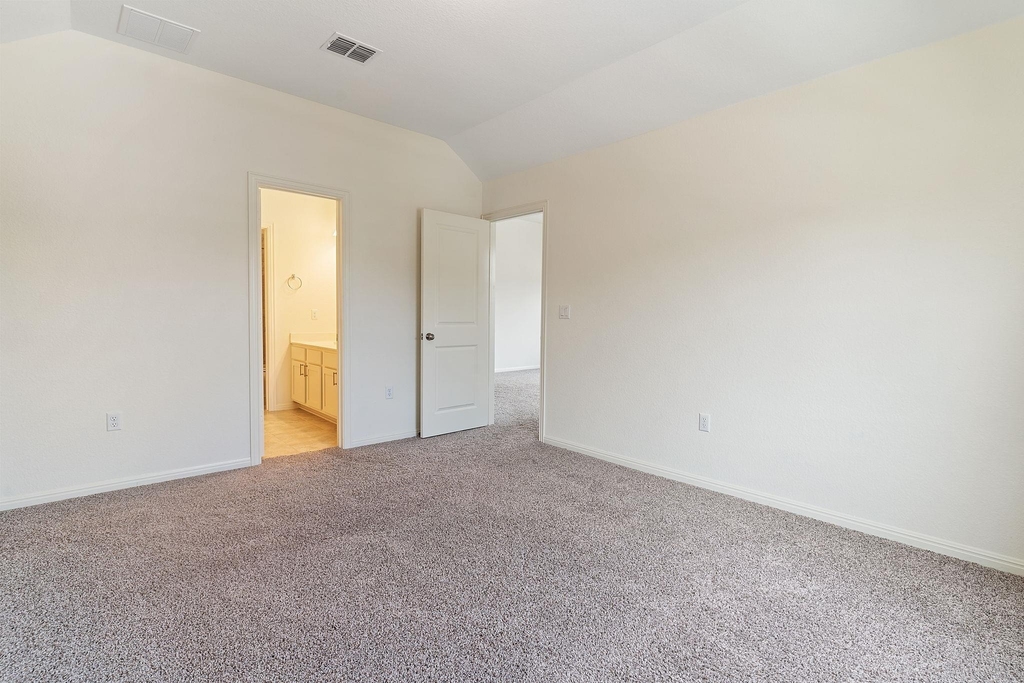 607 Allende Bnd - Photo 32
