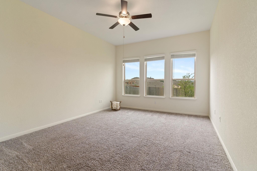 607 Allende Bnd - Photo 16