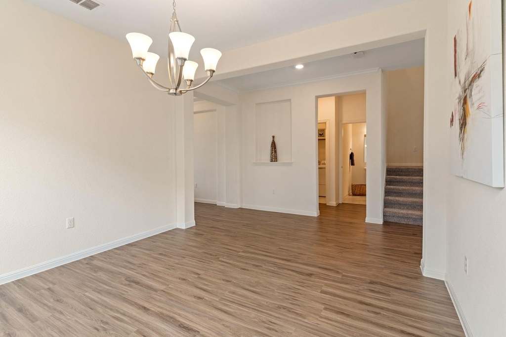 607 Allende Bnd - Photo 7