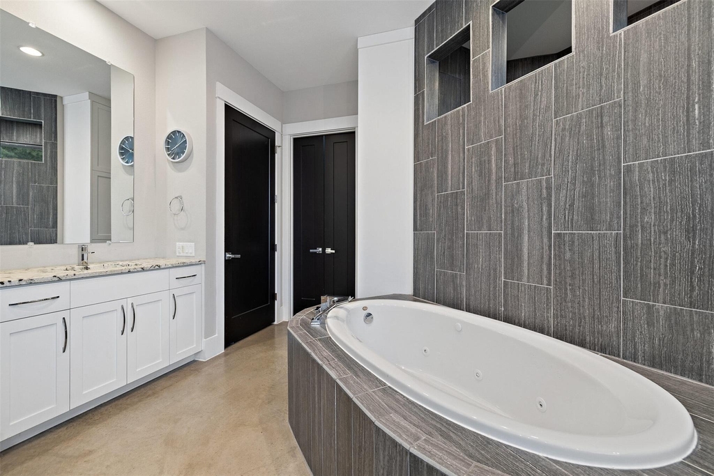 3801 Peak Lookout Dr - Photo 22