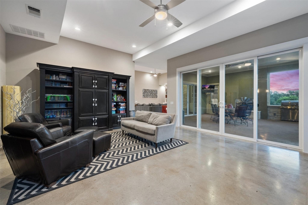 3801 Peak Lookout Dr - Photo 17