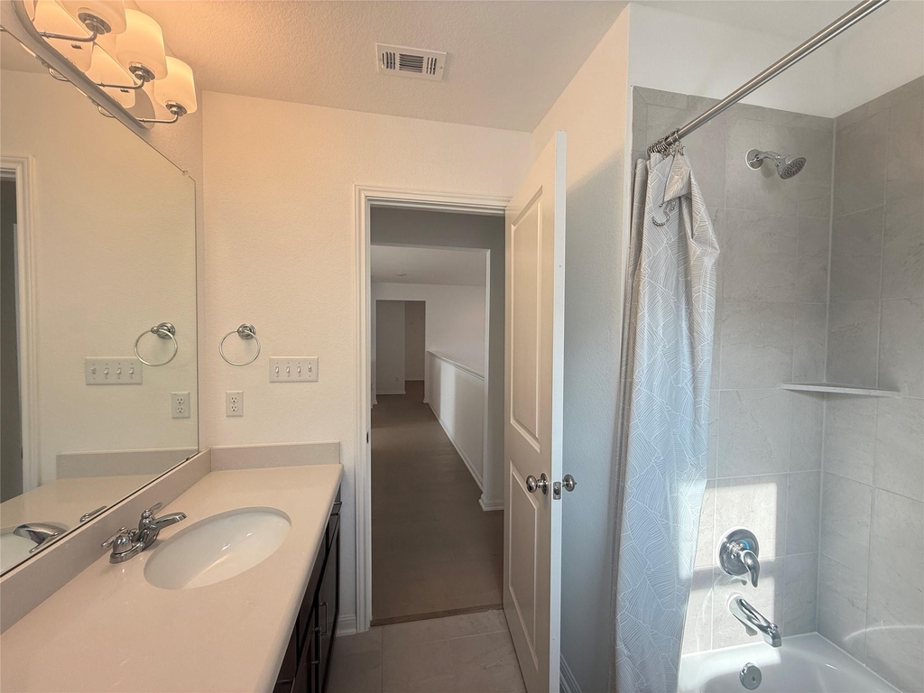 628 Leeward Pass - Photo 22