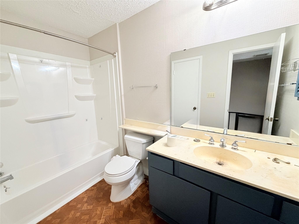 9611 Blue Creek Ln - Photo 23