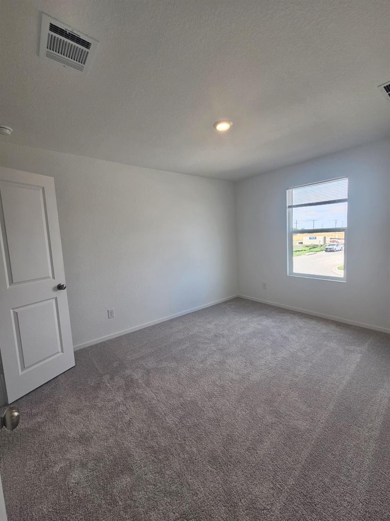100 Silent Sky Ln - Photo 17