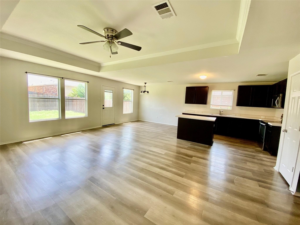 108 King Elder Ln - Photo 2