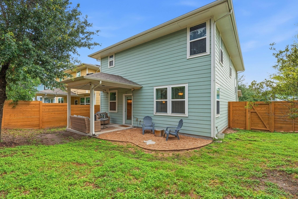 7402 Buchholz St - Photo 27