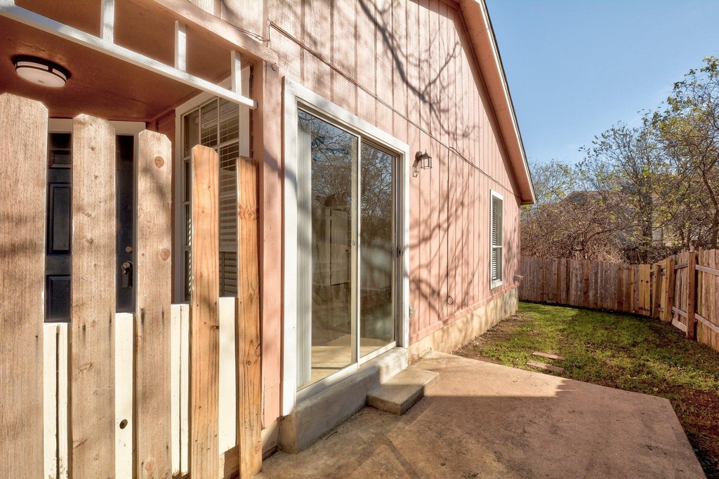 12207 Alderbrook Dr - Photo 22