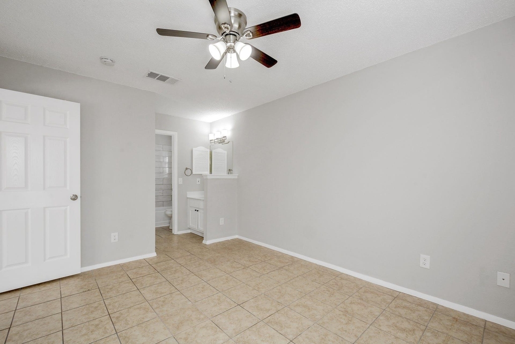 12207 Alderbrook Dr - Photo 13