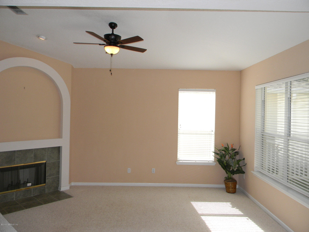 10599 Roundwood Glen Court - Photo 6
