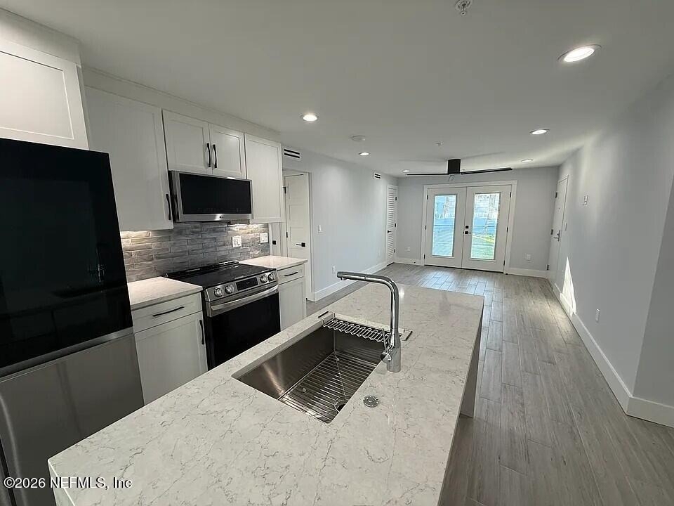 207 9th Avenue N - Photo 4