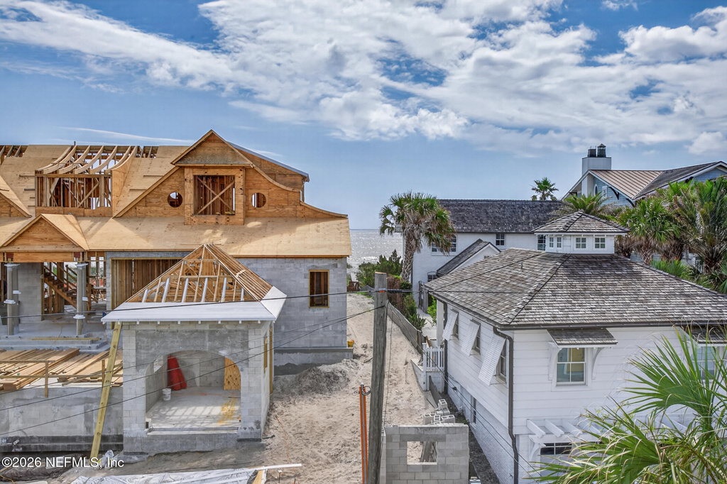1766 Beach Avenue - Photo 31