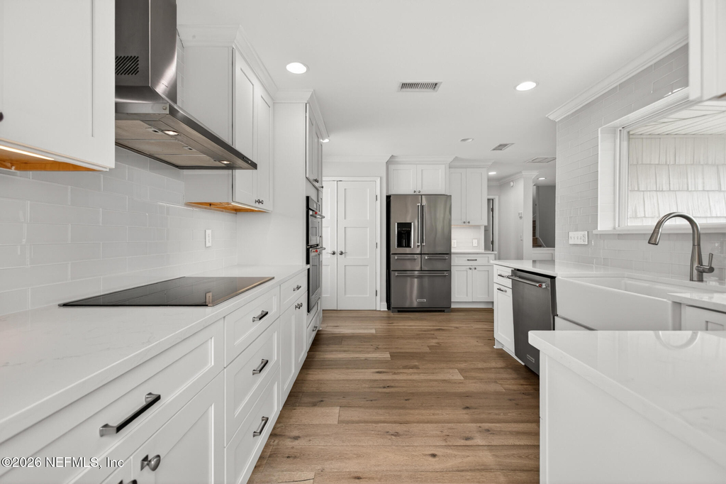 1766 Beach Avenue - Photo 20