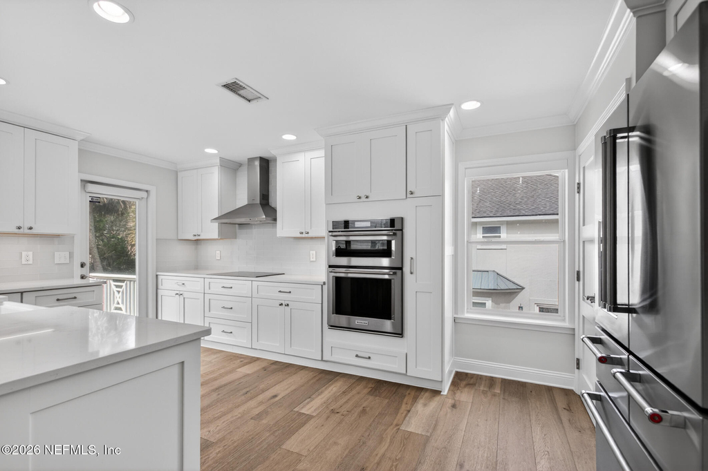 1766 Beach Avenue - Photo 17