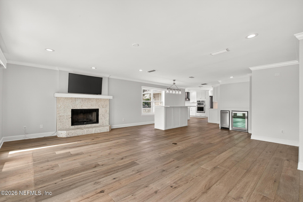 1766 Beach Avenue - Photo 12
