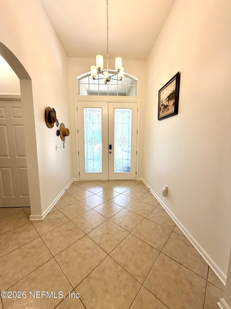 2411 Golfview Drive - Photo 1