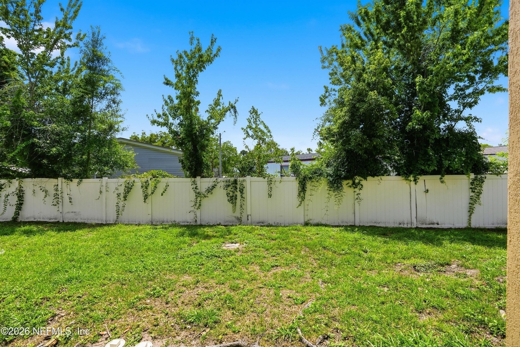 5150 Playpen Drive - Photo 20