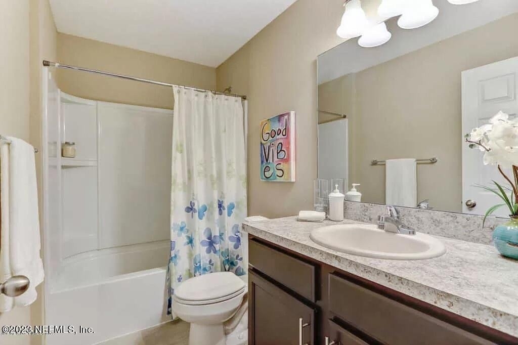 1308 Lake Shore Boulevard - Photo 3