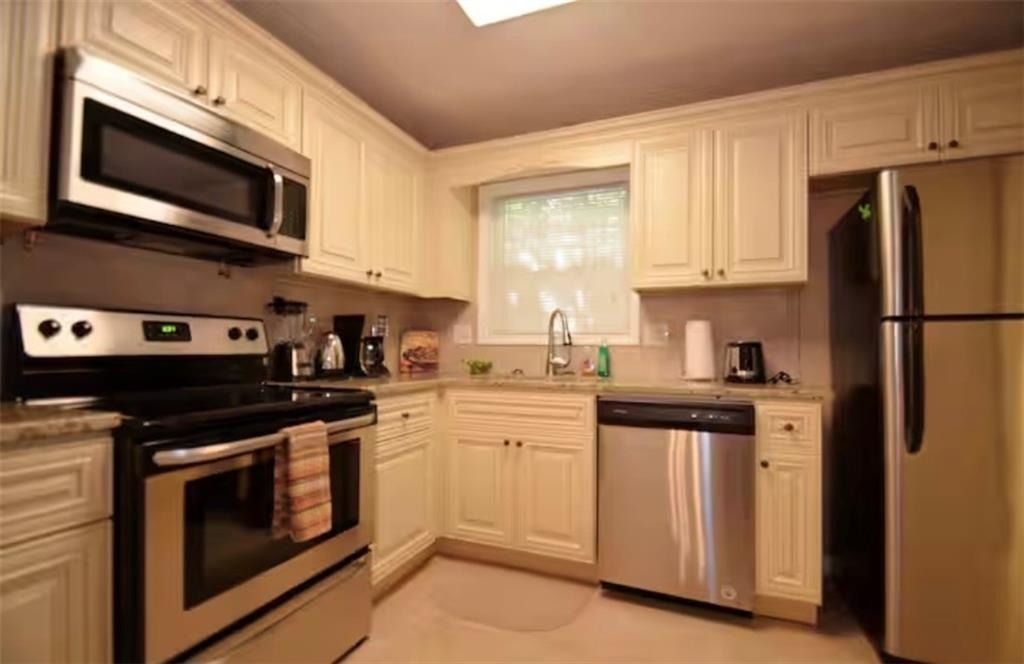 846 Park Place - Photo 24