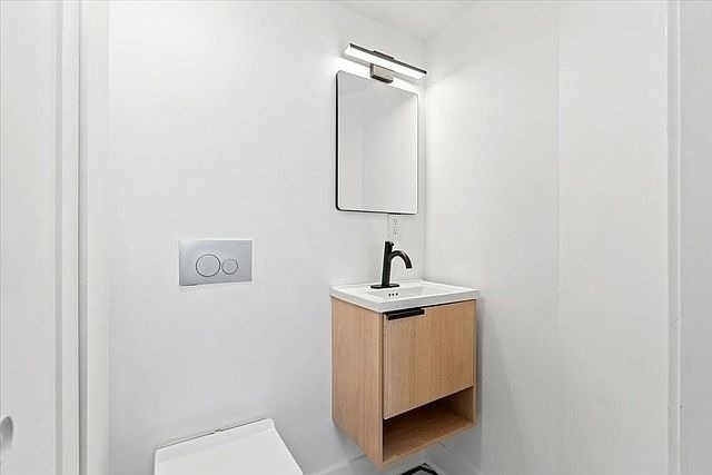 449 N Elizabeth Street - Photo 6
