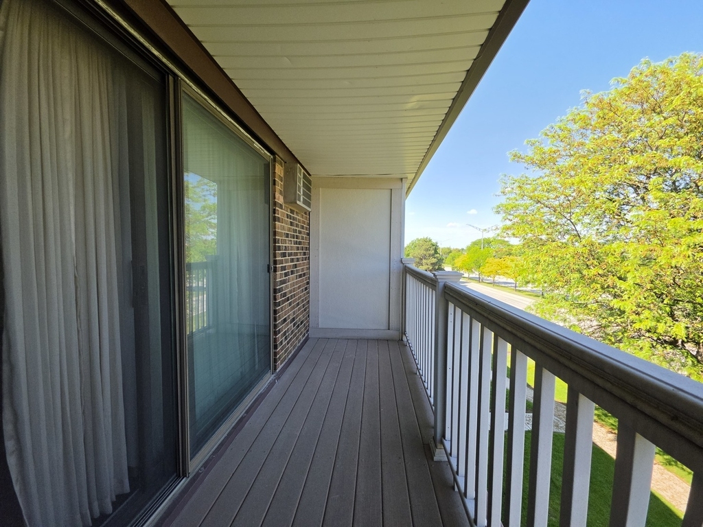 225 Gregory Street - Photo 8