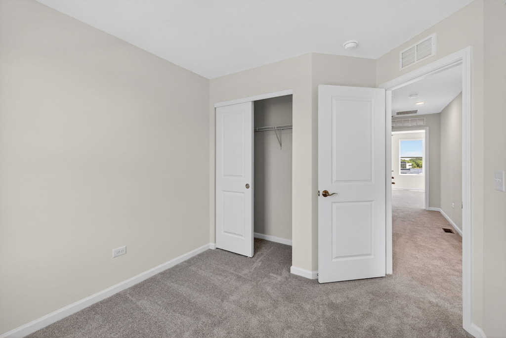 2635 Lohan Way - Photo 17