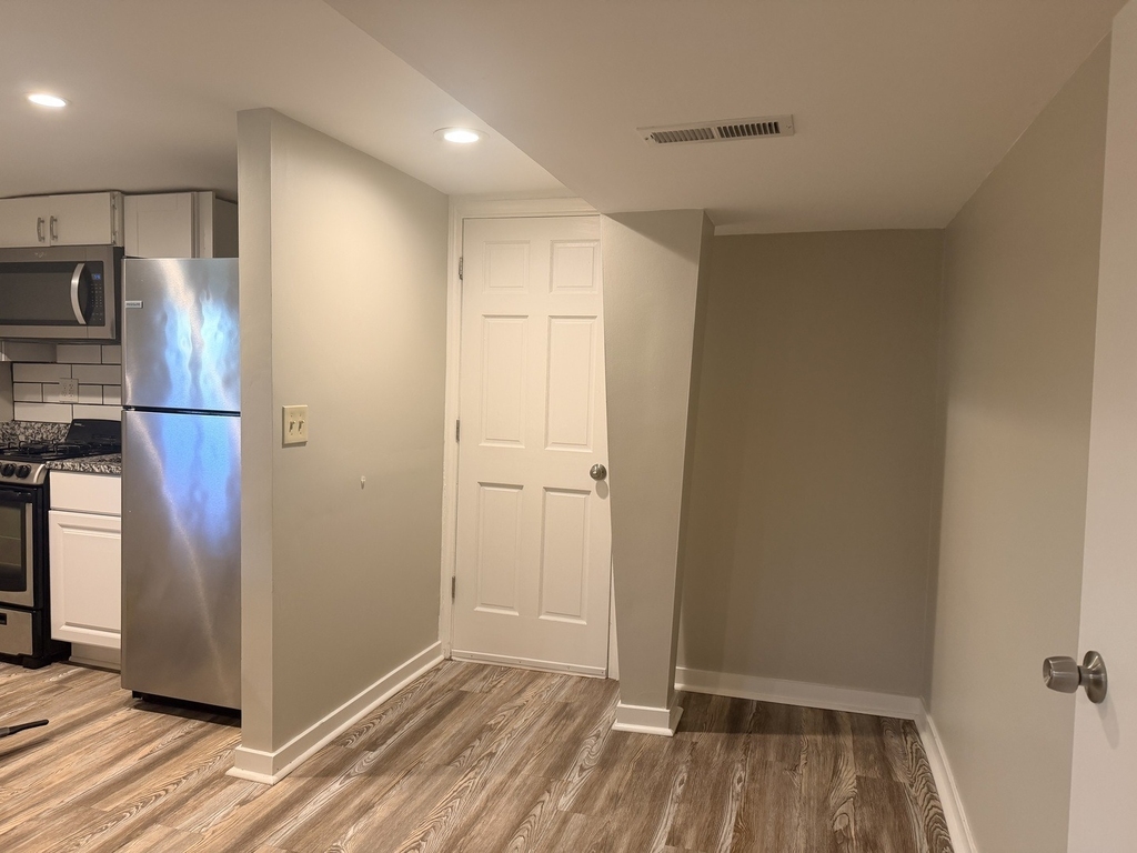 6758 S Karlov Avenue - Photo 6