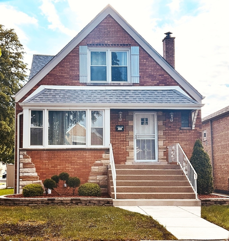 6758 S Karlov Avenue - Photo 0