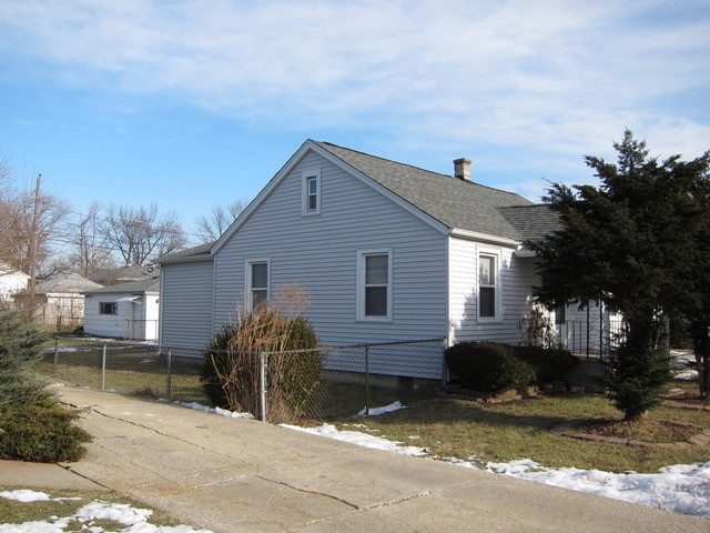 5834 W 89th Place - Photo 0