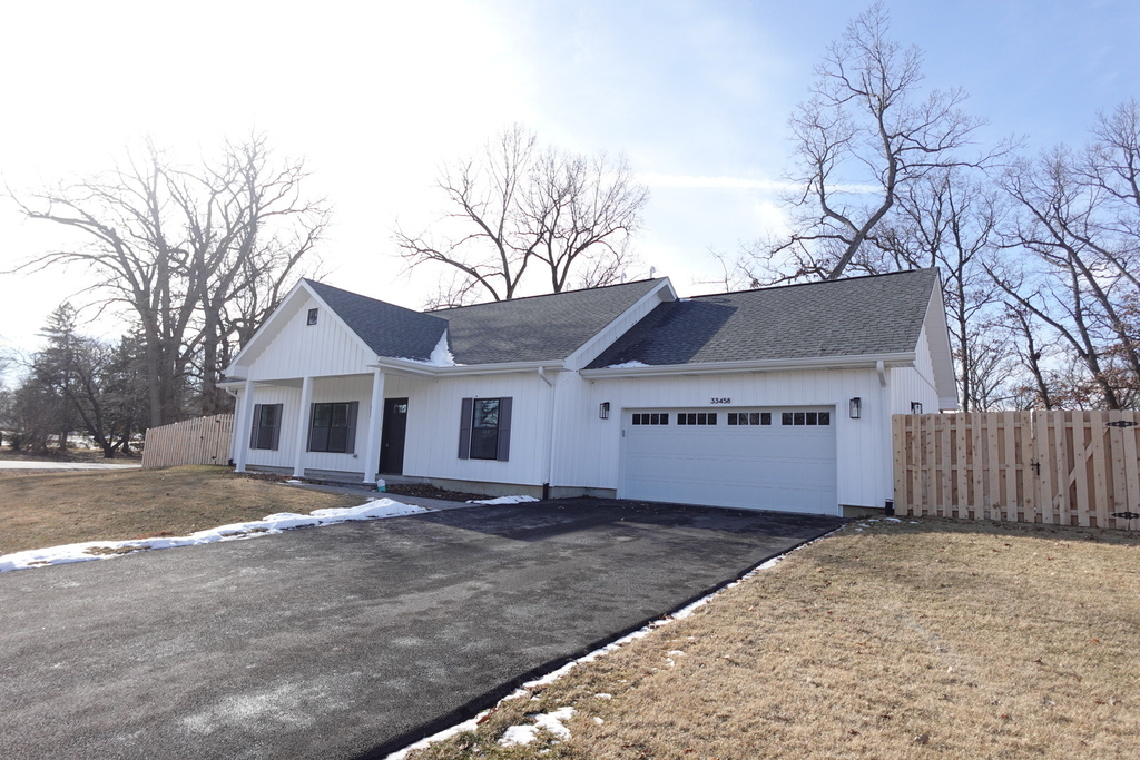 33458 N Evergreen Drive - Photo 0