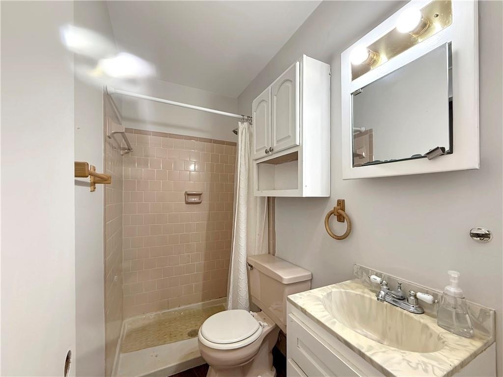 10624 Woodcock Street - Photo 11