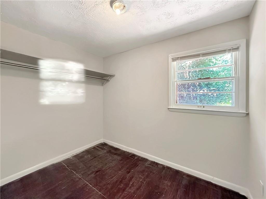 10624 Woodcock Street - Photo 9