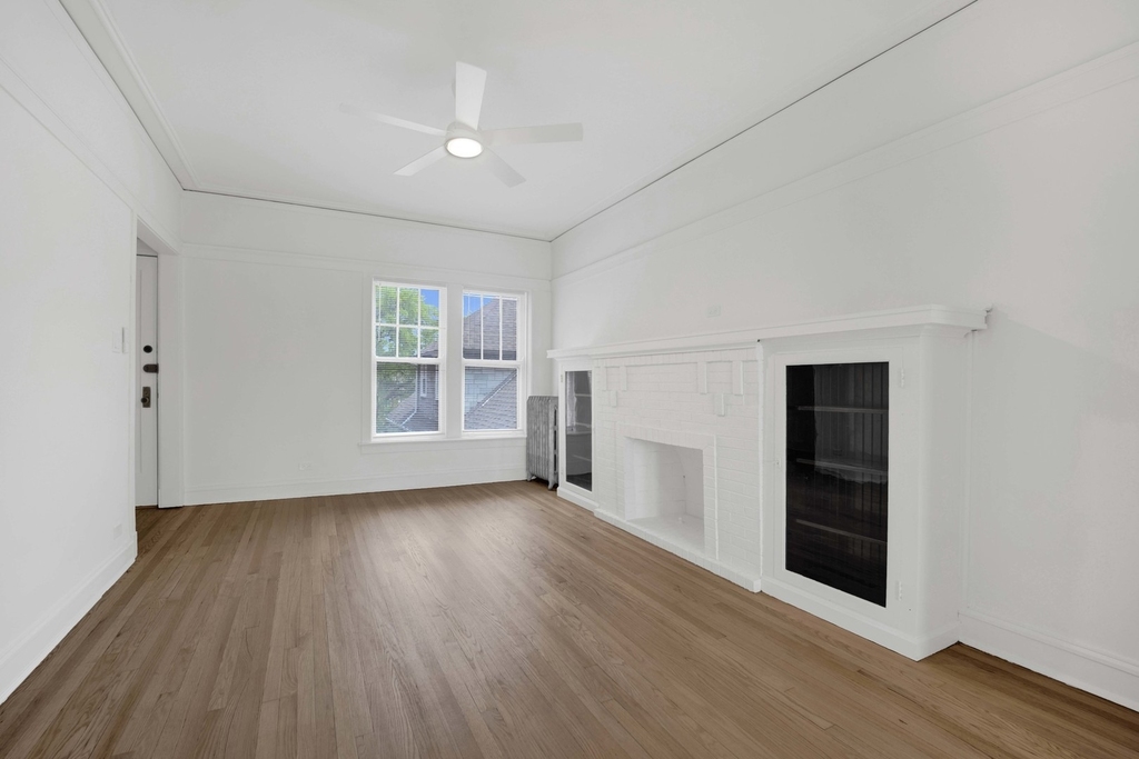 2107 W Eastwood Avenue - Photo 6