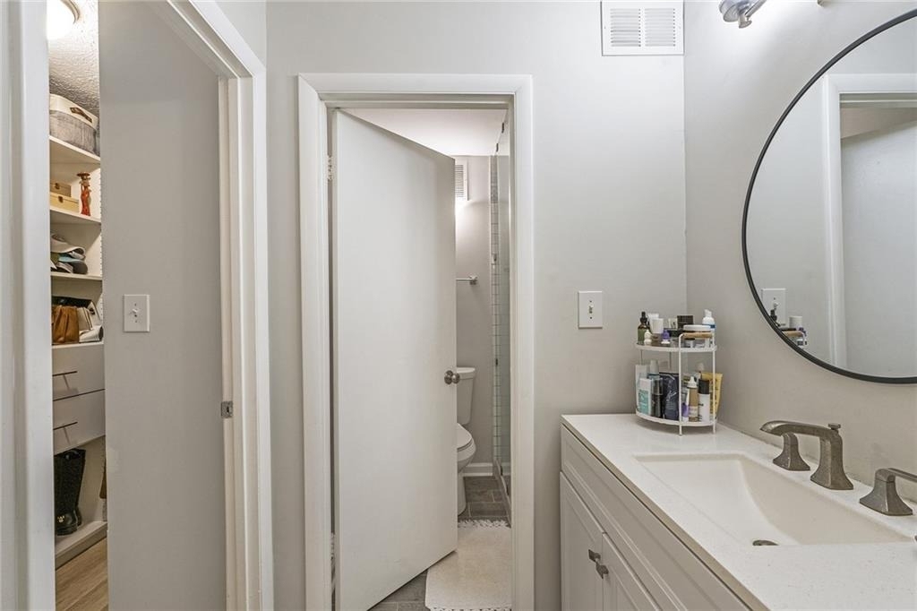 6800 Glenridge Drive - Photo 19