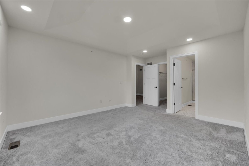29w710 Cambridge Court - Photo 12